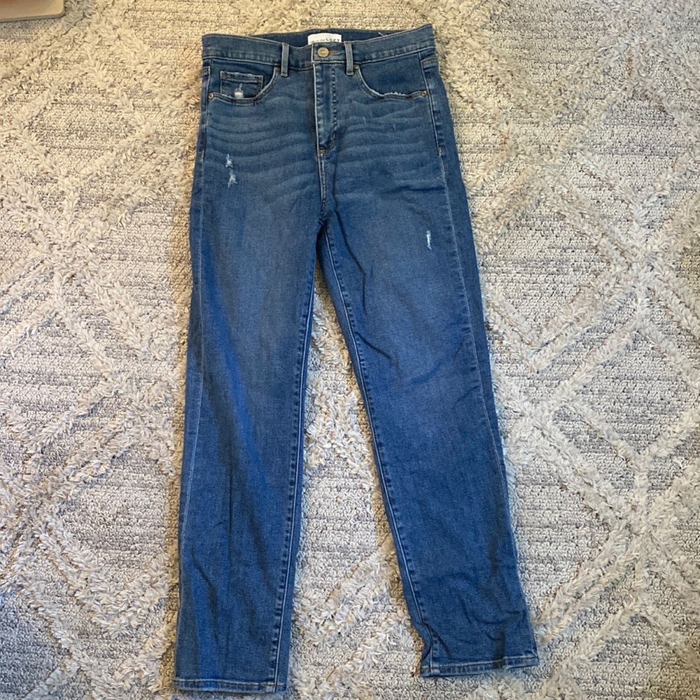 LOFT high waist straight jeans. Size 28/6.